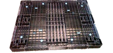56x44 Stackable Rackable Used Pallets