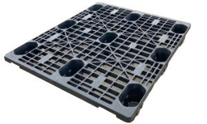 48×40 Used Plastic Pallet