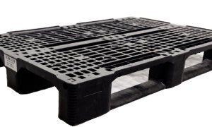 48×32 Used Plastic Pallet