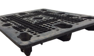 48×40 Used Plastic Pallet