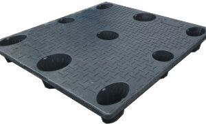 48×40 Used Plastic Pallet